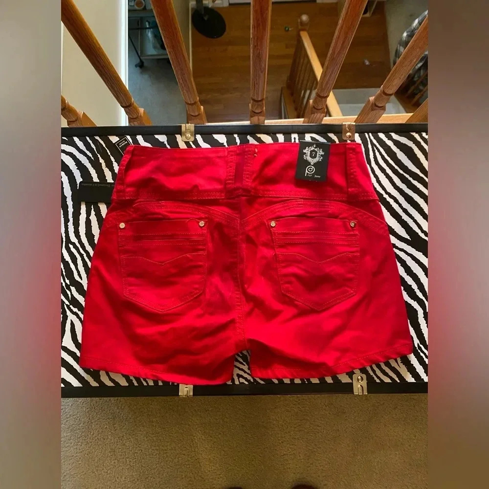 High waisted, red shorts NWT - Picture 3 of 3